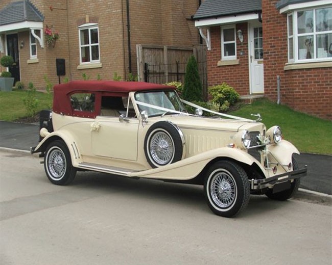 Classic Wedding Cars image 19